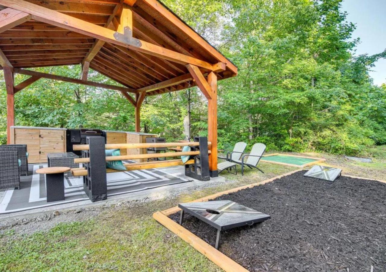 Fabulous Pet-Friendly, Family Cabin With Outdoor Kitchen, Hot Tub, Sauna, Fireplace, Theater Room, Arcade, Pool Table, And Fire Pit Within Minuties Of Dollywood Sevierville Ngoại thất bức ảnh