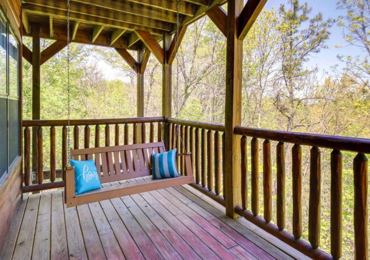 Fabulous Pet-Friendly, Family Cabin With Outdoor Kitchen, Hot Tub, Sauna, Fireplace, Theater Room, Arcade, Pool Table, And Fire Pit Within Minuties Of Dollywood Sevierville Ngoại thất bức ảnh